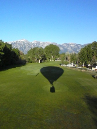 hot air balloon, Sierra Nevada Mountains, Nevada, Gardnerville